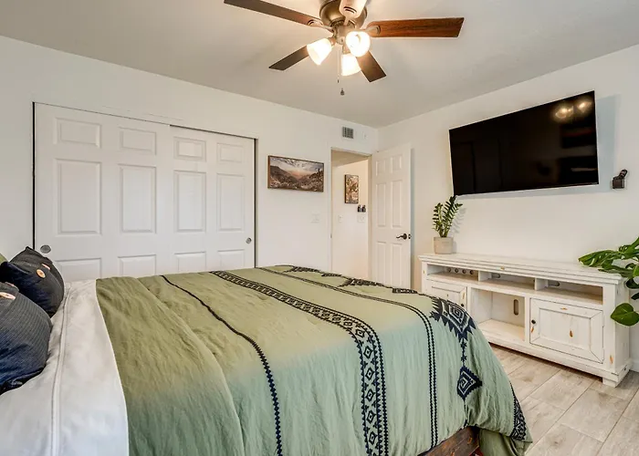 Holiday home Family On > 2 Acres W/ Stables In Gilbert! *